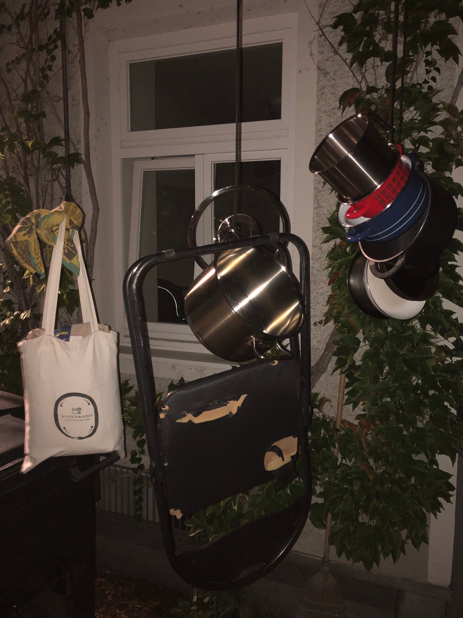 zum trocknen aufgehängt